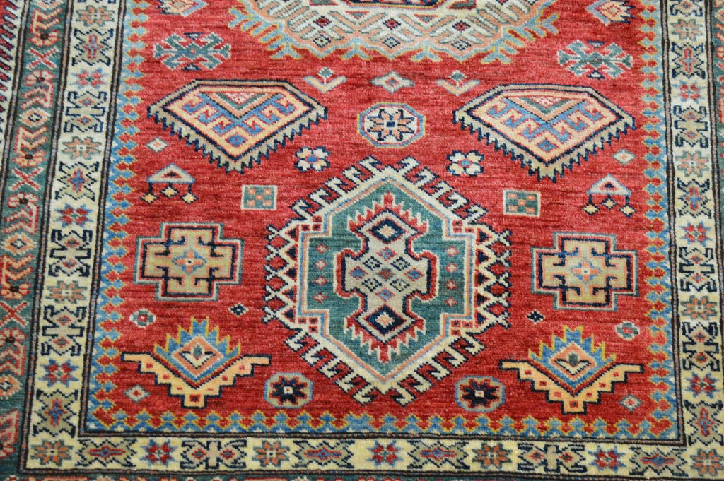 3' 4" x 4' 8" Pakistan Kazak Rug image 5