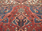 8' 9" x 12' 8" Persian Bakhtiari Rug image 4