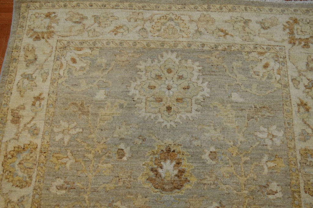 3' 9" x 6' 3" Pakistan Peshawar Rug image 6