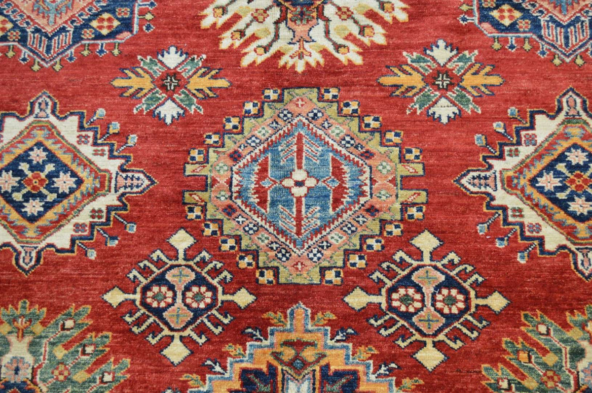 10' 0" x 14' 0" Pakistan Kazak Rug image 1