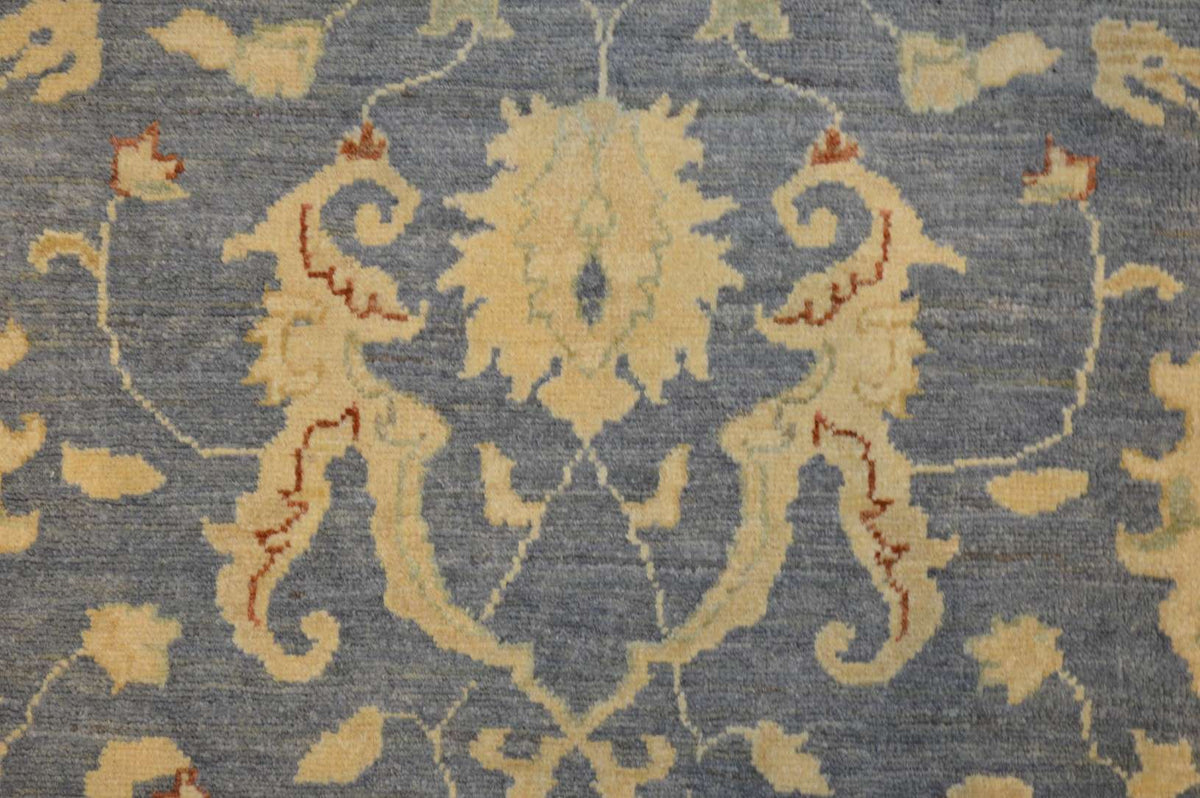4' 10" x 7' 8" Pakistan Peshawar Rug image 5