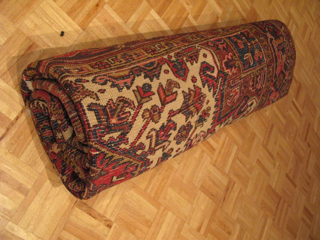 8' 0" x 10' 6" Persian Heriz Rug image 11