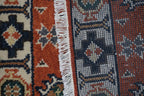 2' 0" x 3' 0" India Kazak Rug image 1