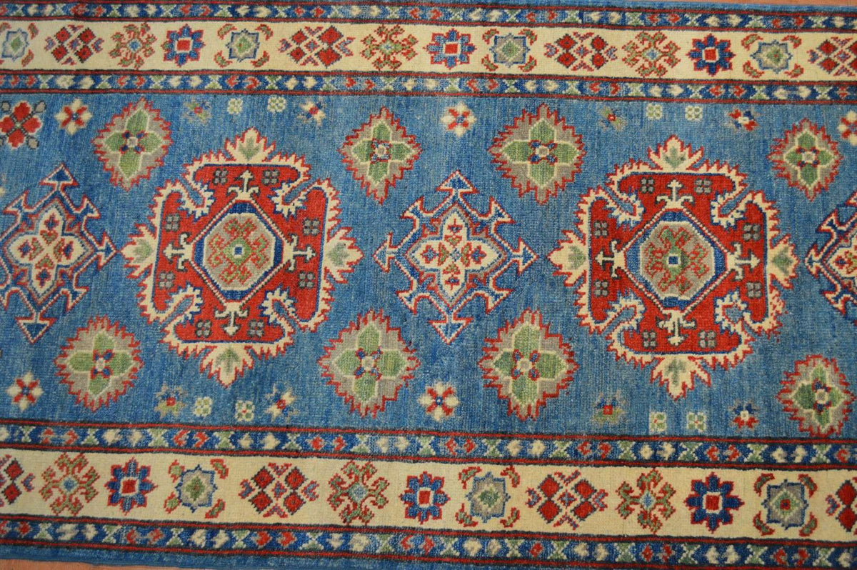 2' 8" x 9' 7" Pakistan Kazak Runner image 4