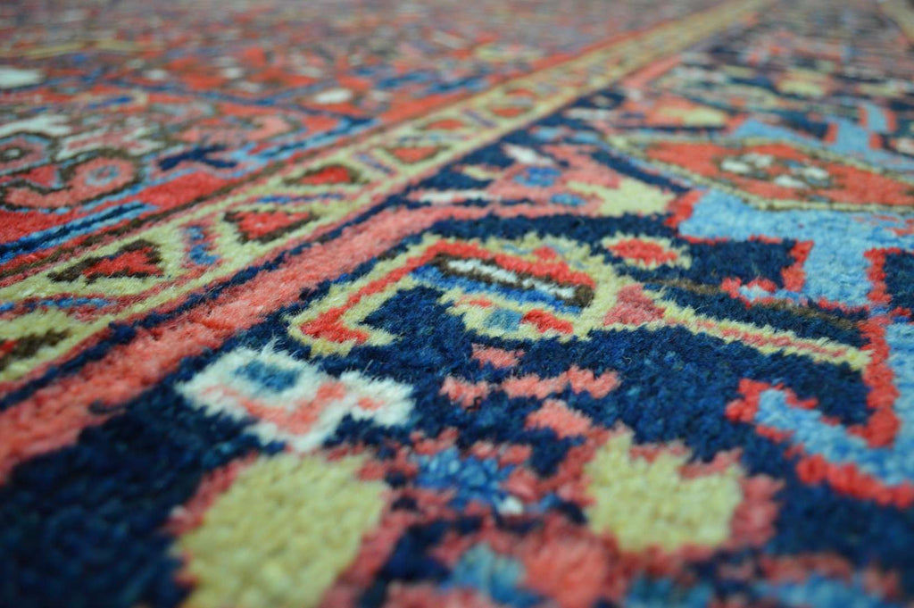 7' 3" x 10' 7" Persian Heriz Rug image 6