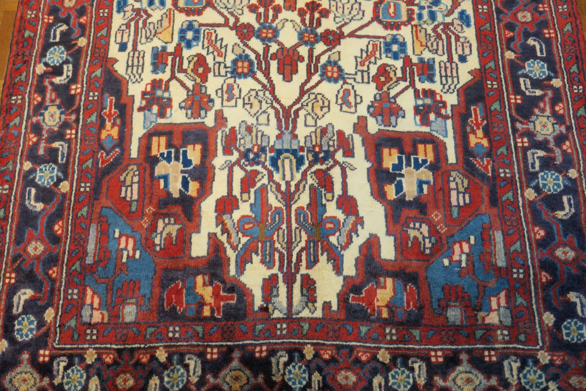 3' 4" x 6' 8" Persian Hamadan Rug image 5