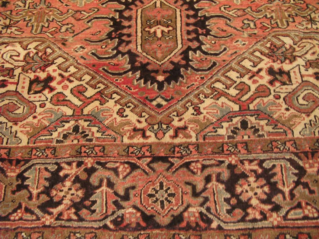 8' 3" x 11' 3" Persian Heriz Rug image 10