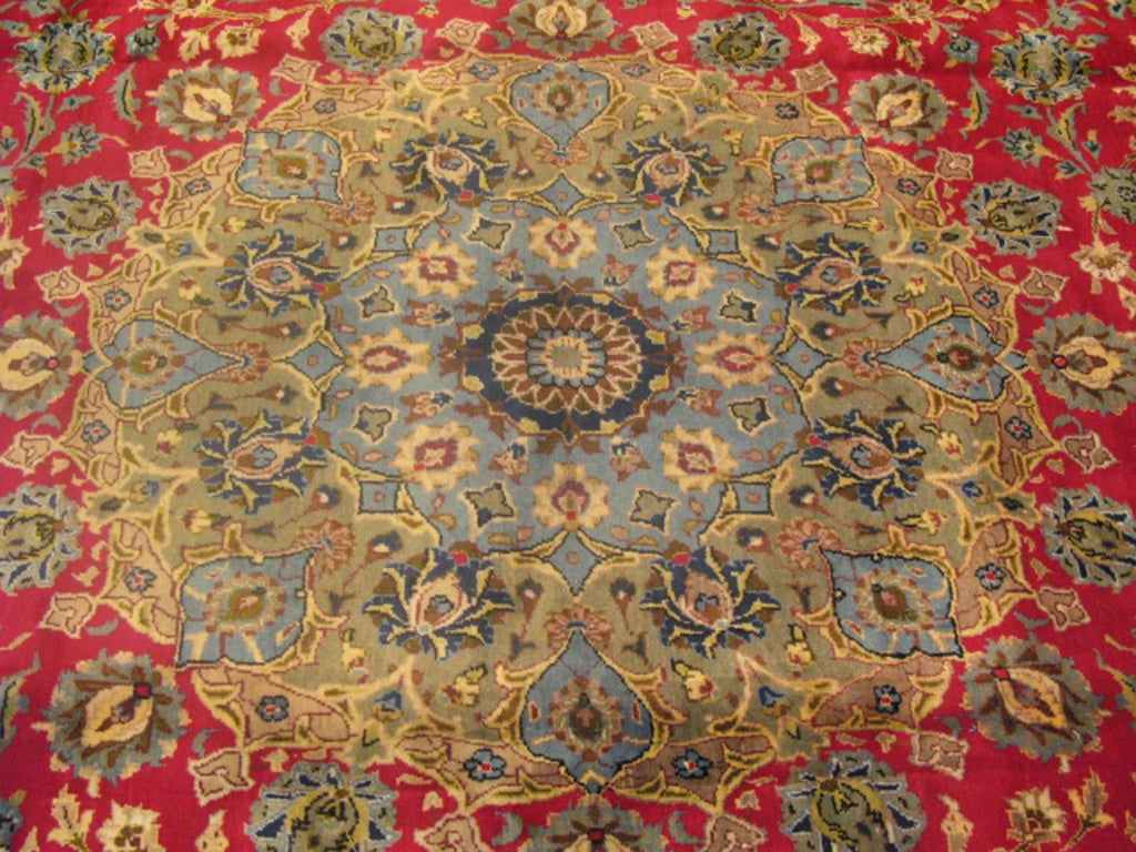 10' 4" x 16' 9" Persian Isfahan Rug image 2