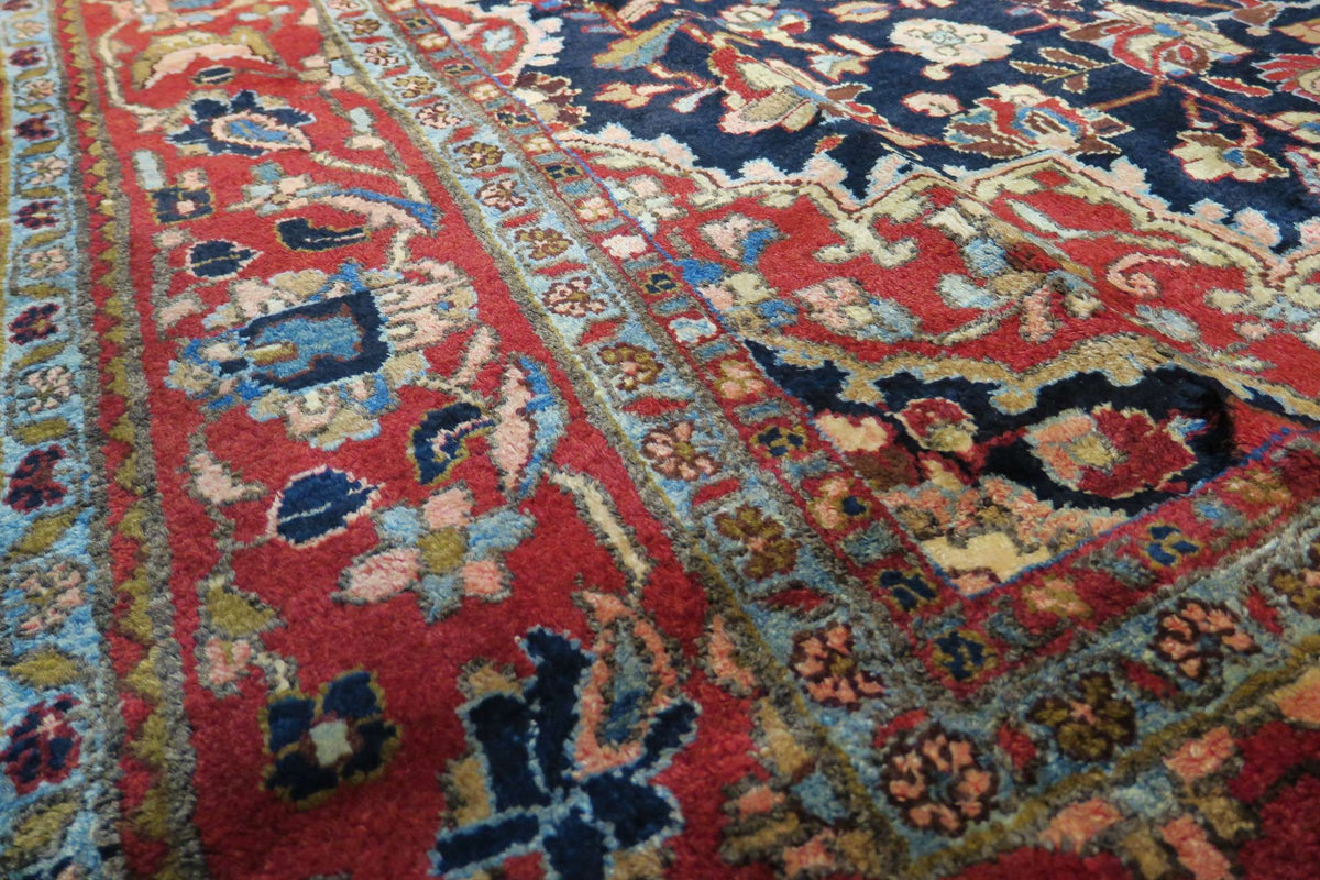 7' 5" x 10' 9" Persian Hamadan Rug image 9
