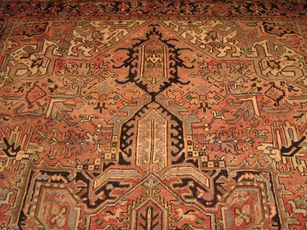 8' 3" x 11' 3" Persian Heriz Rug image 6