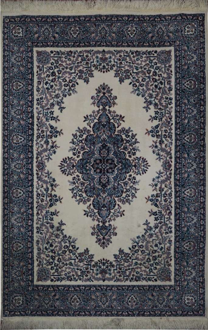 5' 2" x 8' 1" Persian Kashan Rug image 0