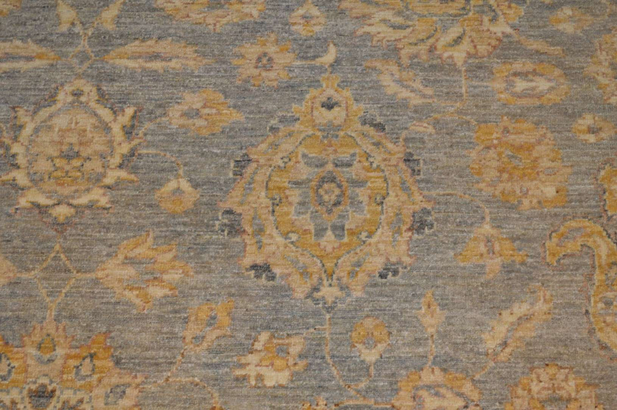 8' 0" x 10' 0" Pakistan Oushak Rug image 5