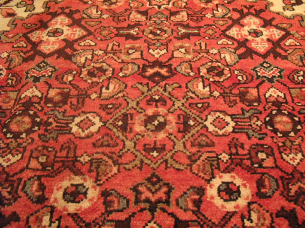 3' 8" x 10' 1" Persian Hosseinabad Runner image 2