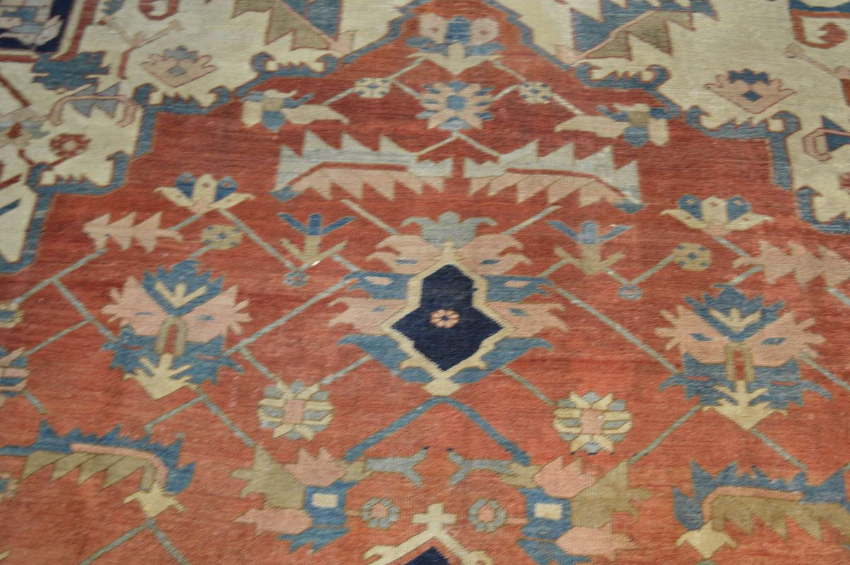 9' 4" x 13' 2" Persian Serapi Rug image 7