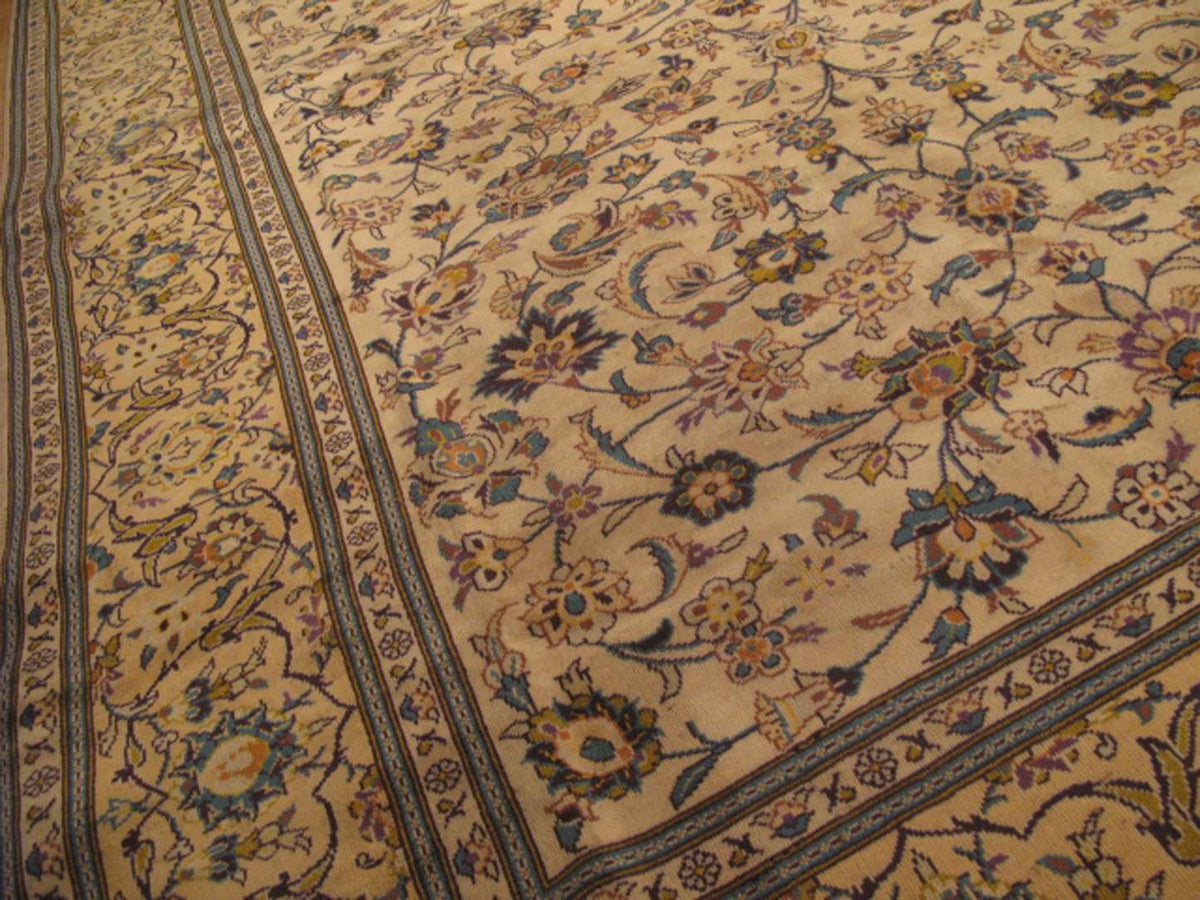 7' 0" x 10' 1" Persian Kashan Rug image 8