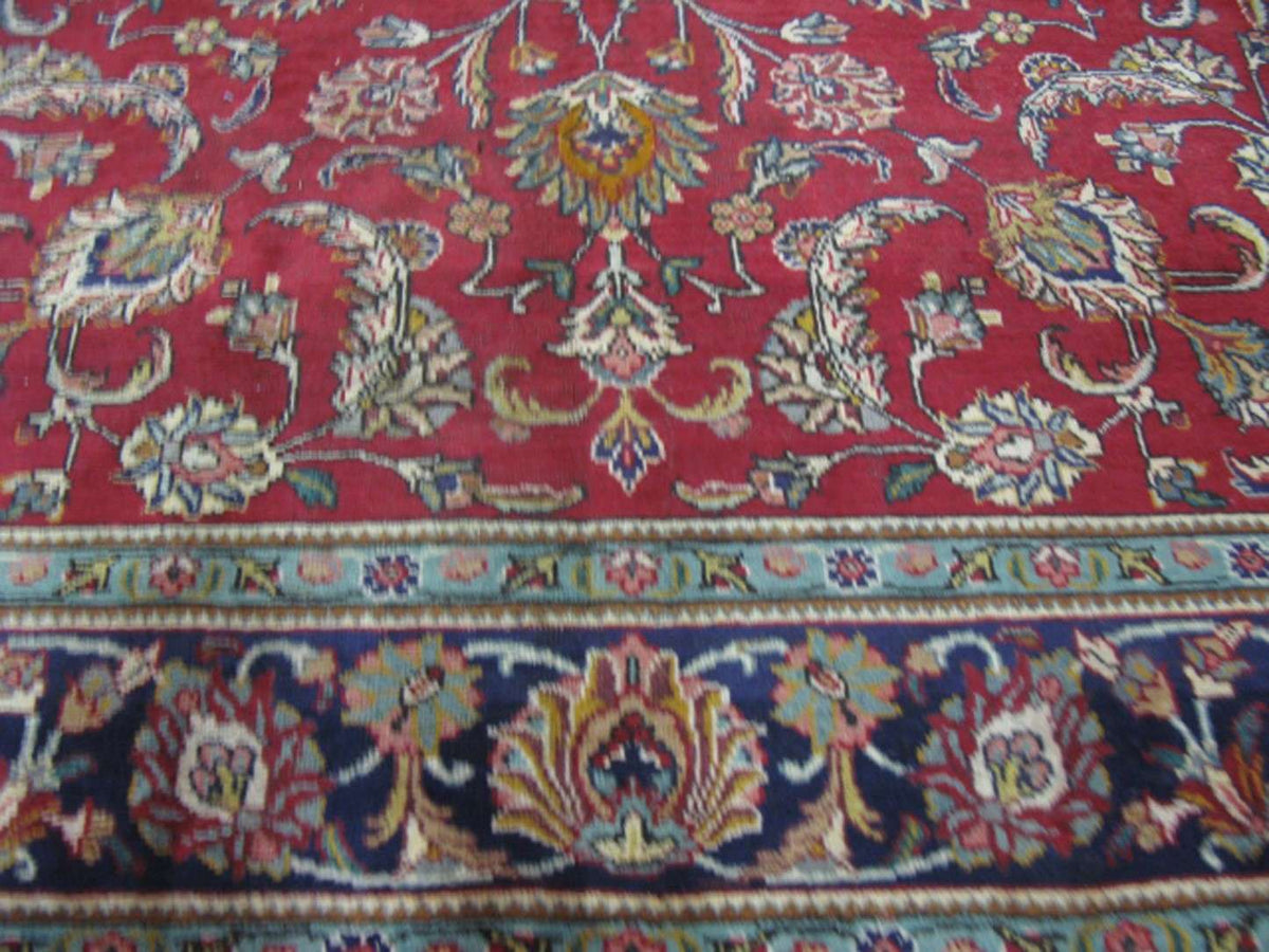 8' 5" x 11' 8" Persian Tabriz Rug image 6