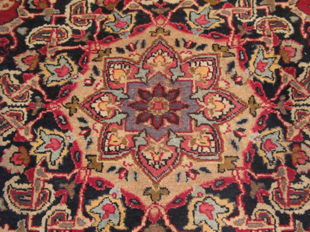 9' 5" x 12' 7" Persian Mashhad Rug image 3