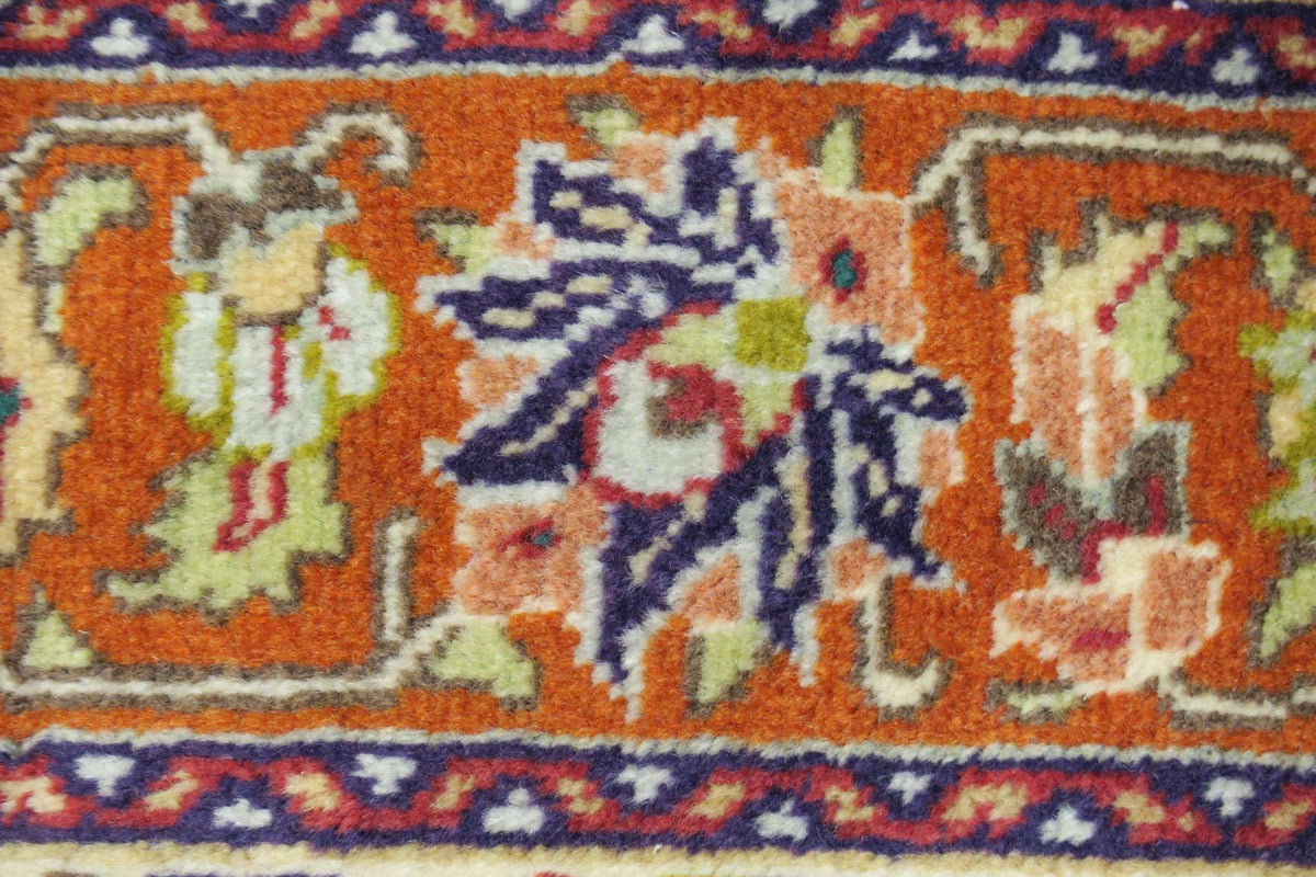 3' 2" x 4' 7" Persian Tabriz Rug image 8