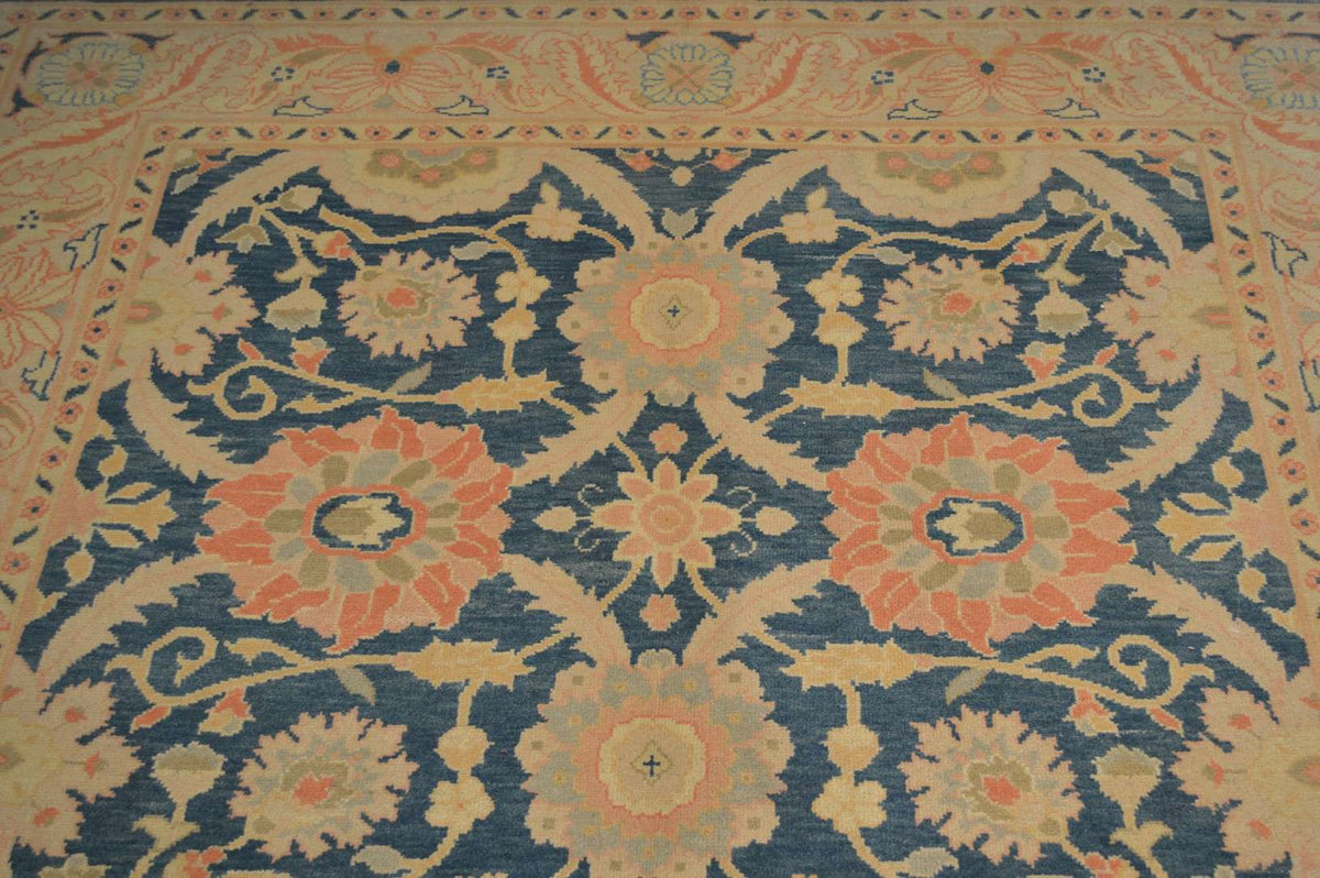 6' 0" x 9' 1" Turkish Oushak Rug image 1