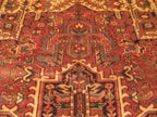 7' 9" x 11' 1" Persian Heriz Rug image 7