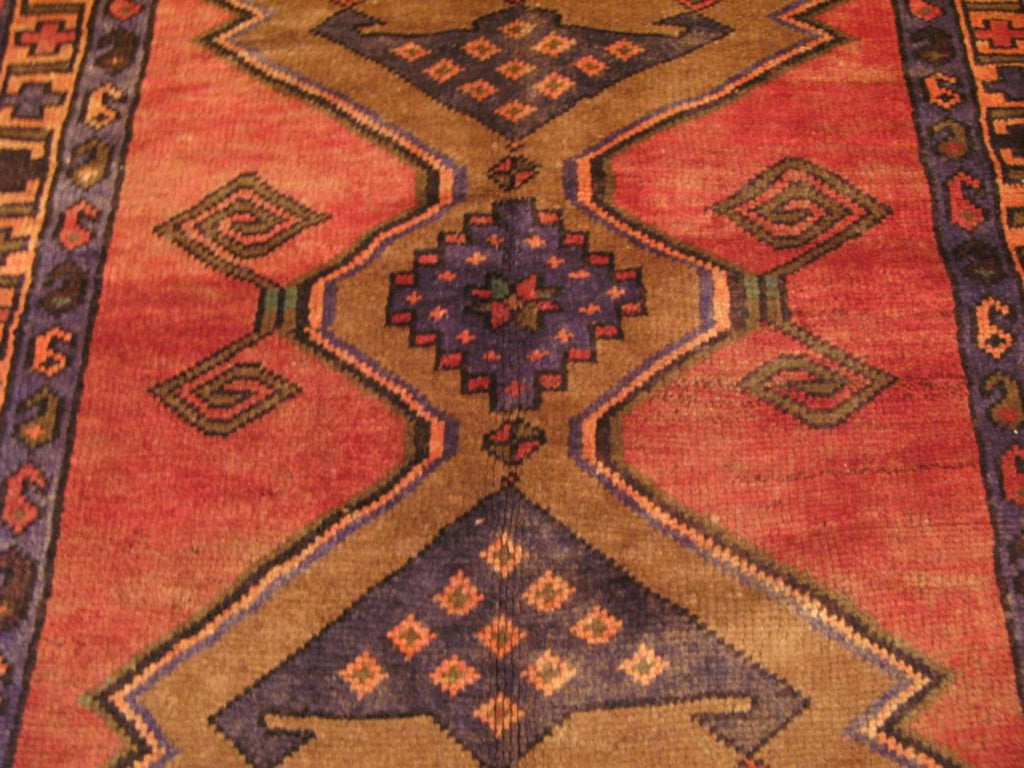 3' 8" x 10' 1" Persian Lori Runner image 7