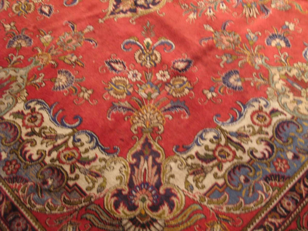9' 1" x 15' 5" Persian Tabriz Rug image 3