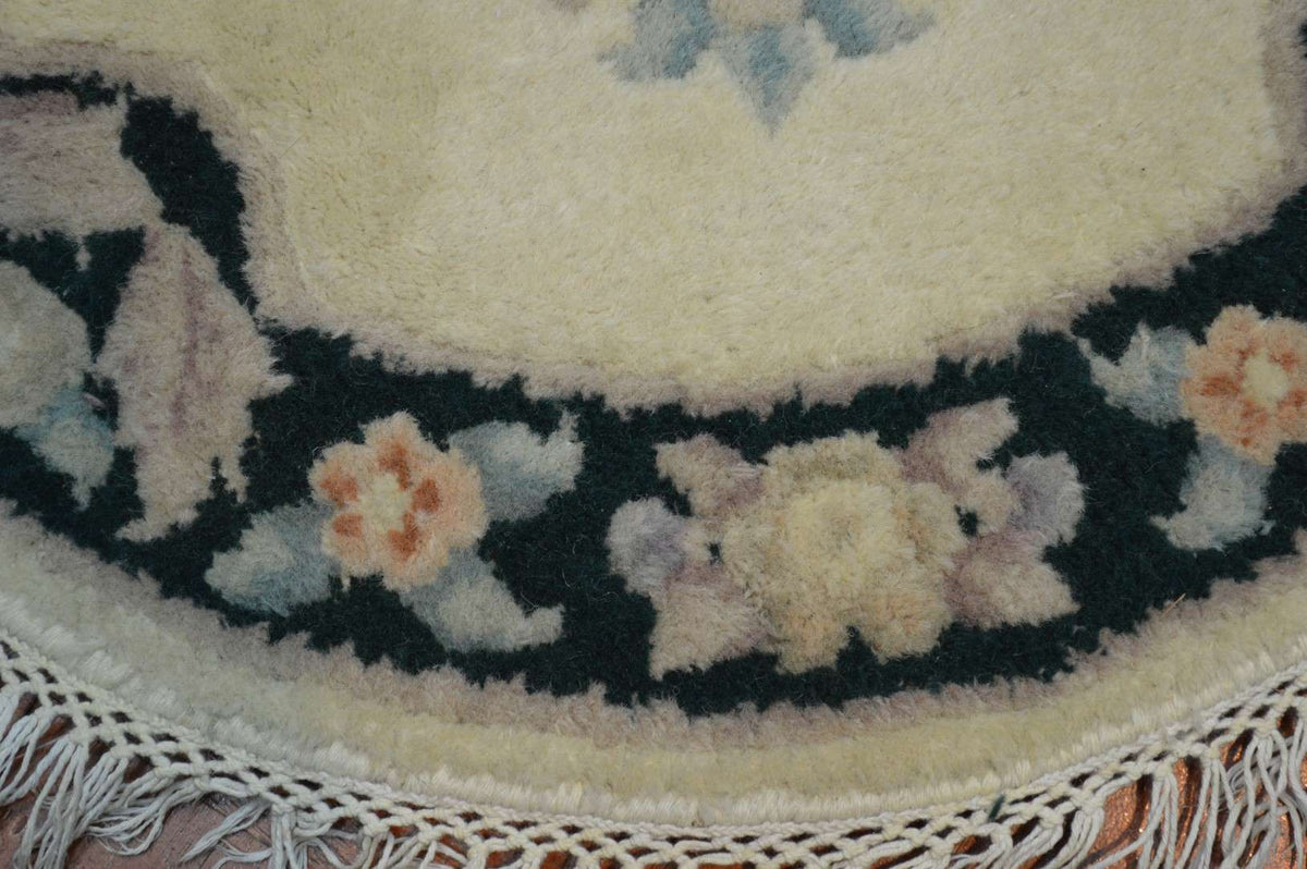 3' 0" x 3' 0" China Tabriz Round Rug image 6