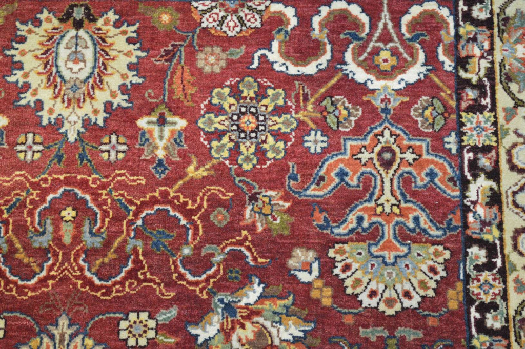 4' 0" x 5' 9" India Agra Rug image 9