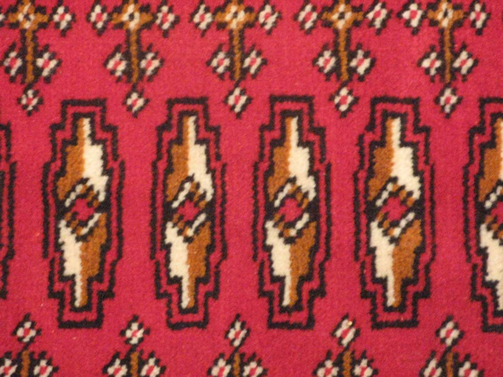 1' 8" x 3' 5" Persian Turkmen Rug image 4