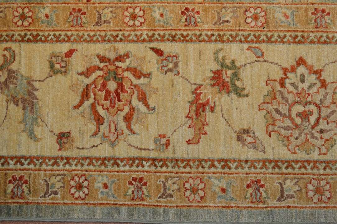 8' 8" x 11' 1" Pakistan Kazak Rug image 1