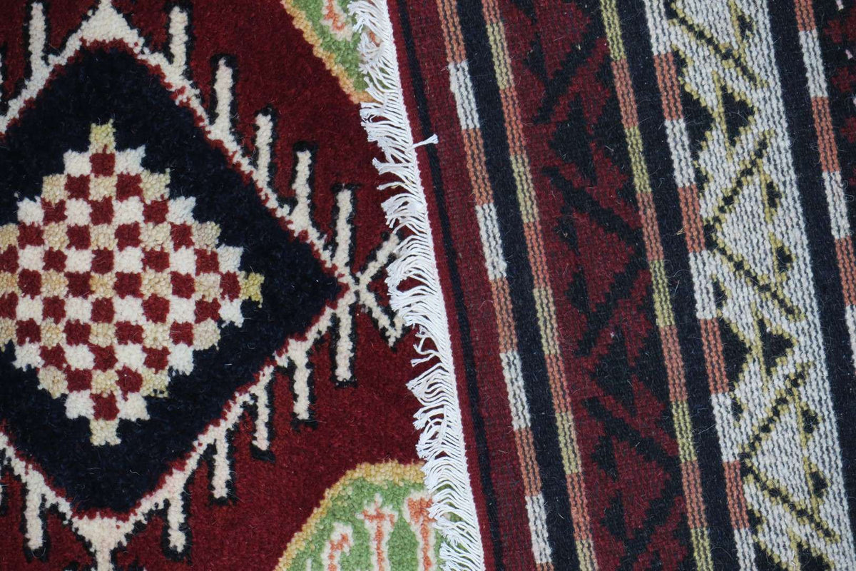 4' 0" x 6' 0" India Kazak Rug image 1