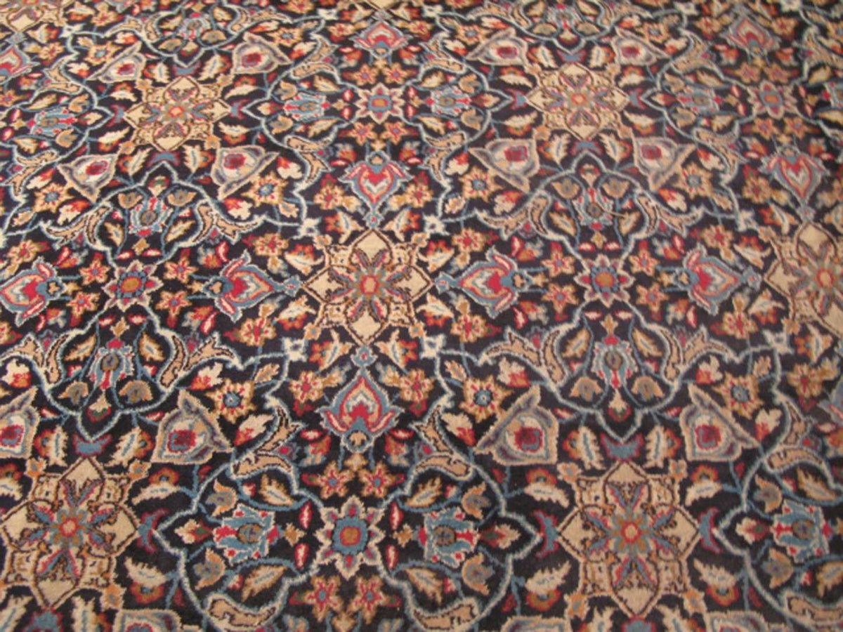 9' 1" x 12' 8" Persian Neyshabur Rug image 3