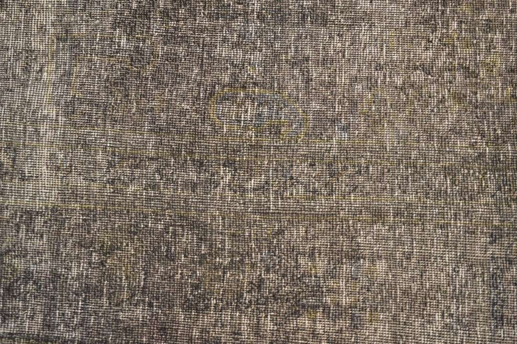 8' 0" x 10' 8" Pakistan Vintage Rug image 5