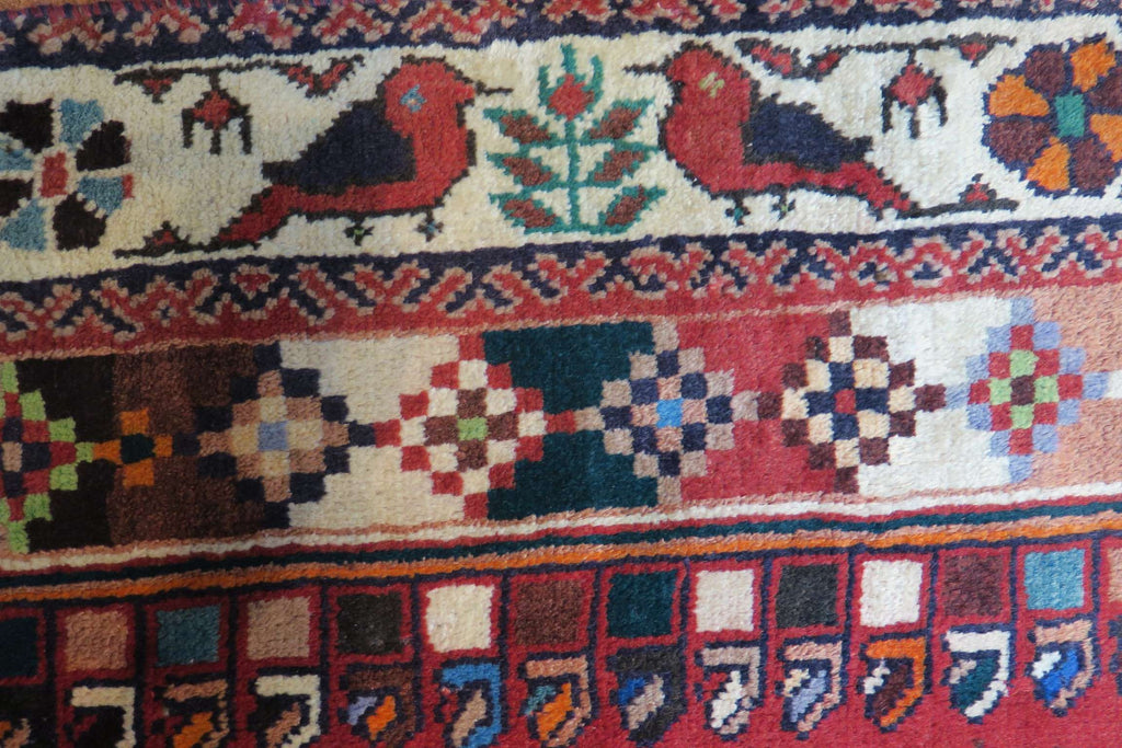 6' 8" x 9' 8" Persian Shiraz Rug image 8