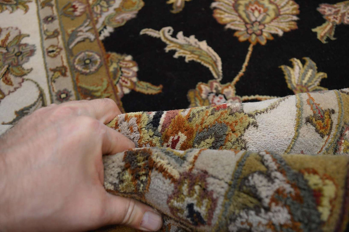 10' 3" x 14' 1" India Jaipur Rug image 11