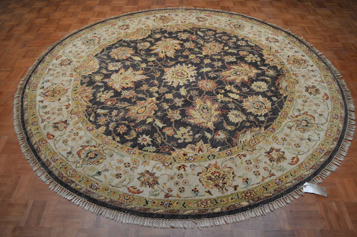 8' 0" x 8' 1" India Sultanabad Round Rug image 1