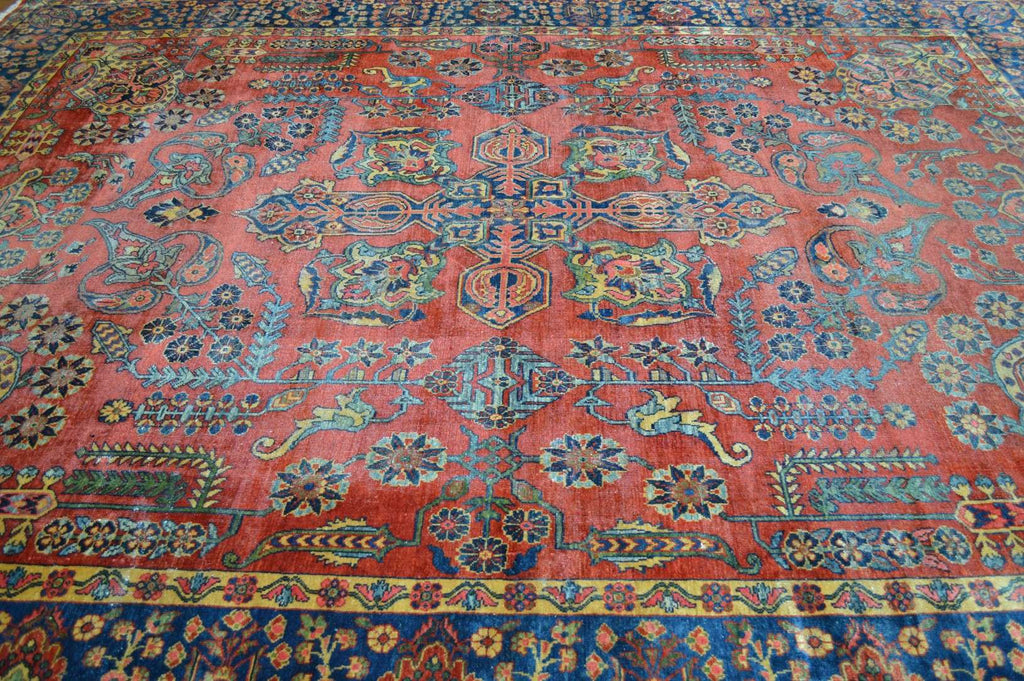 10' 5" x 13' 3" Persian Sarouk Rug image 4