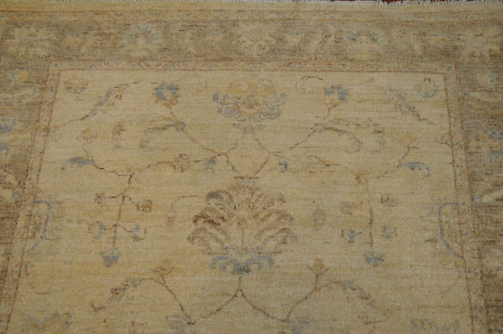 4' 0" x 6' 0" Pakistan Peshawar Rug image 7