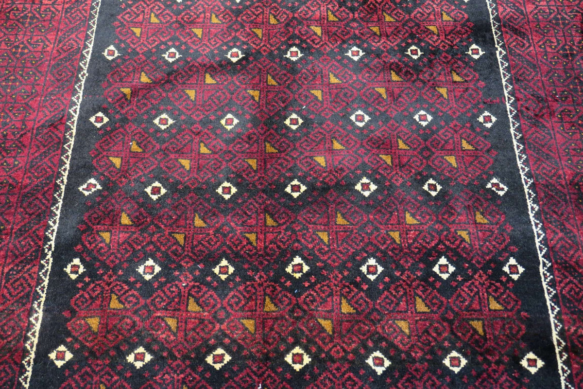3'8'' x 7'6'' Persian Baluch Rug image 1