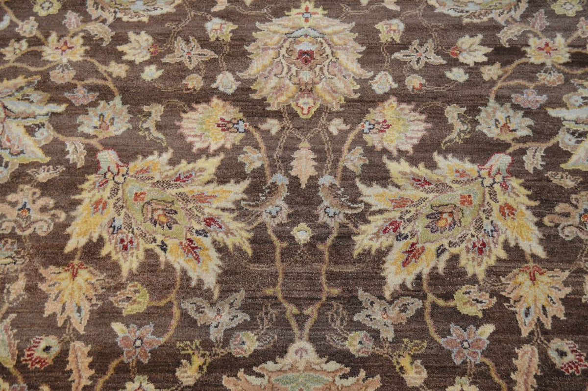 8' 1" x 10' 0" India Sultanabad Rug image 5