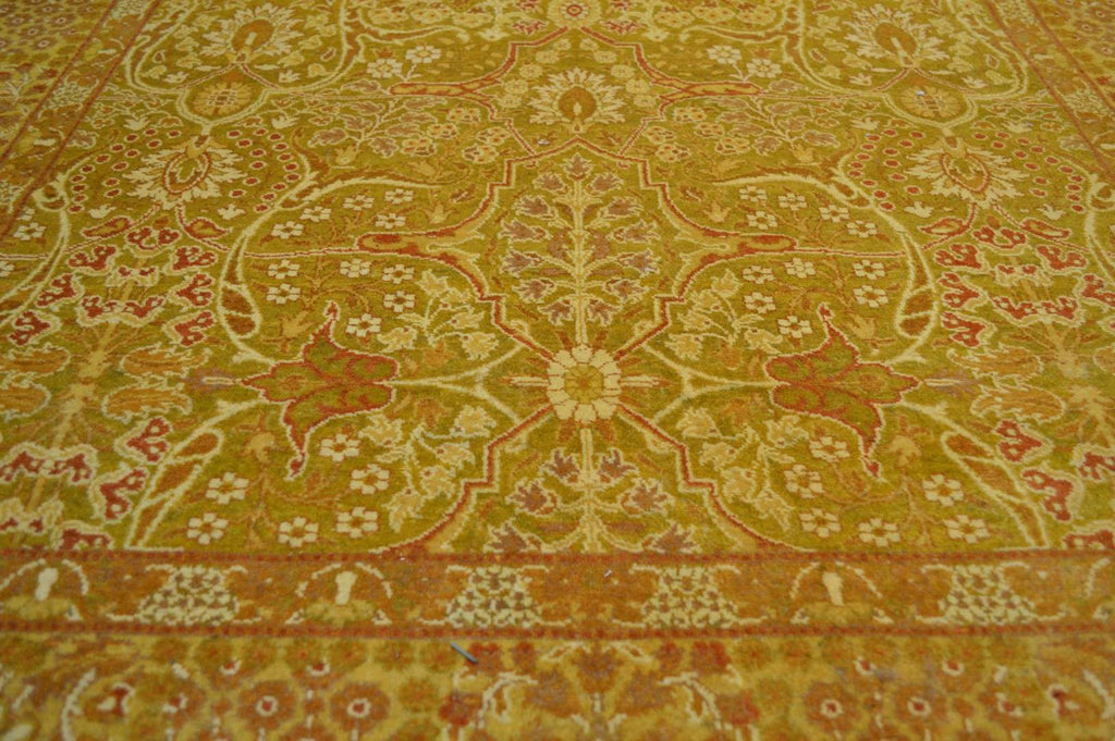 4' 2" x 6' 3" Pakistan Mogul Rug image 10
