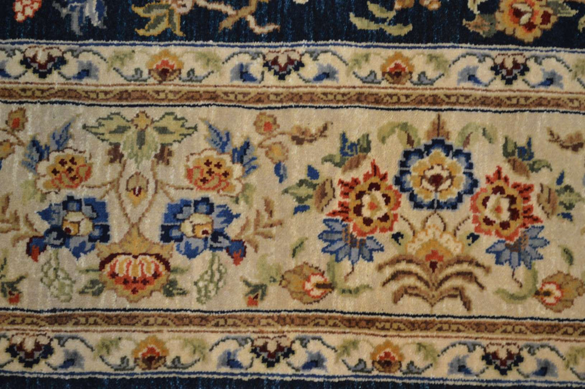 3' 0" x 5' 1" India Agra Rug image 5
