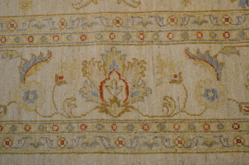 8' 1" x 9' 7" Pakistan Peshawar Rug image 8