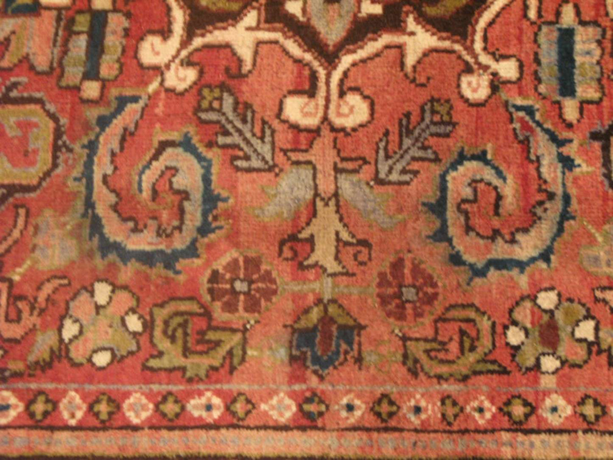 6' 9" x 9' 8" Persian Heriz Rug image 6