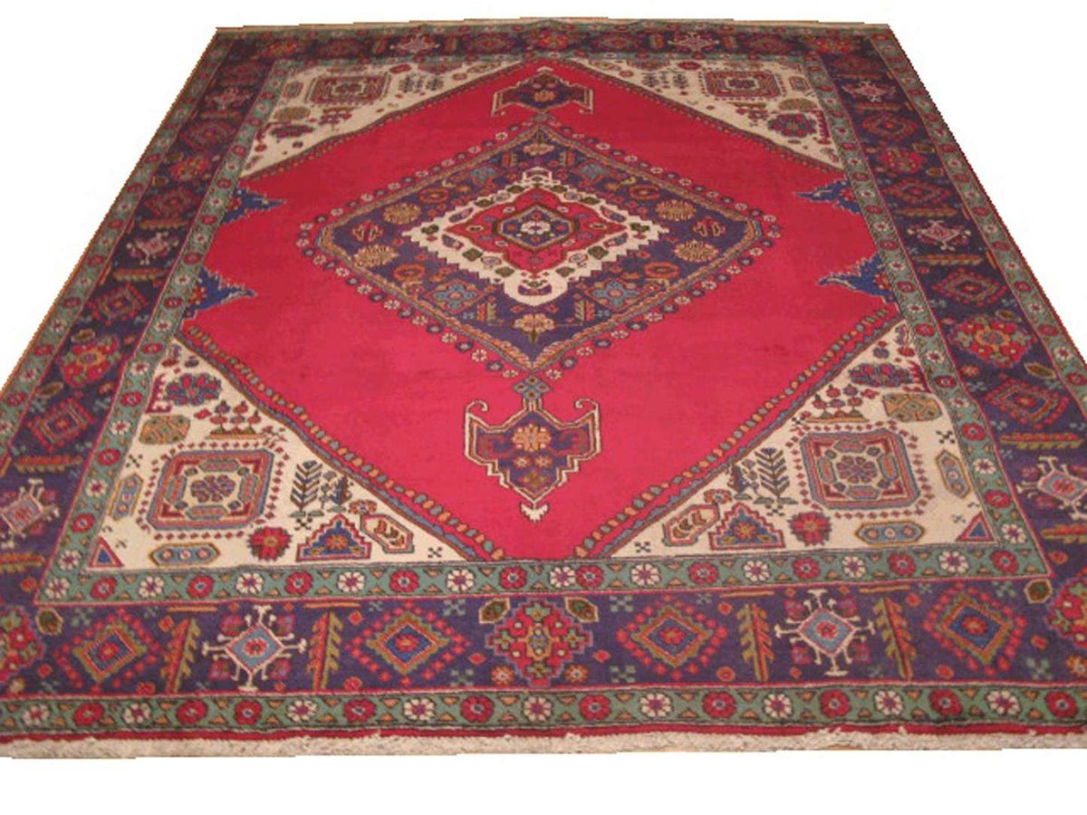 8' 0" x 9' 9" Persian Tabriz Rug image 0