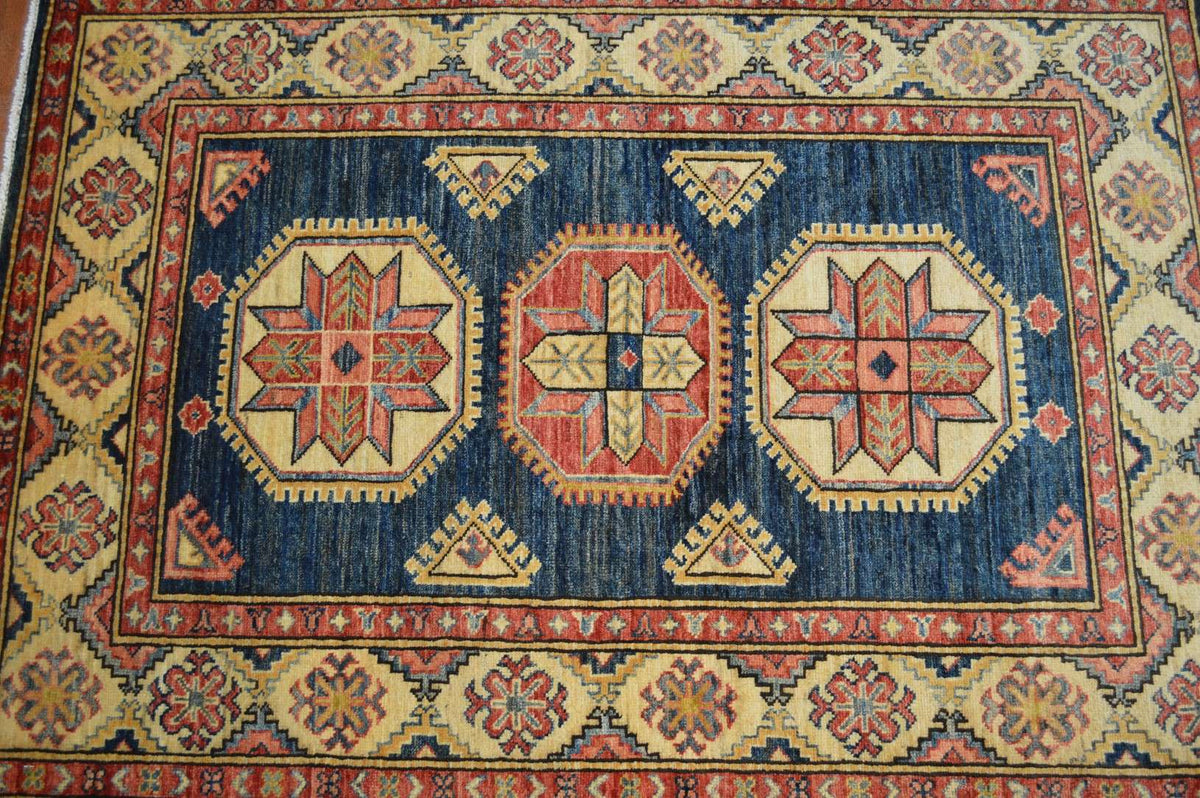 3' 3" x 4' 8" Pakistan Kazak Rug image 4