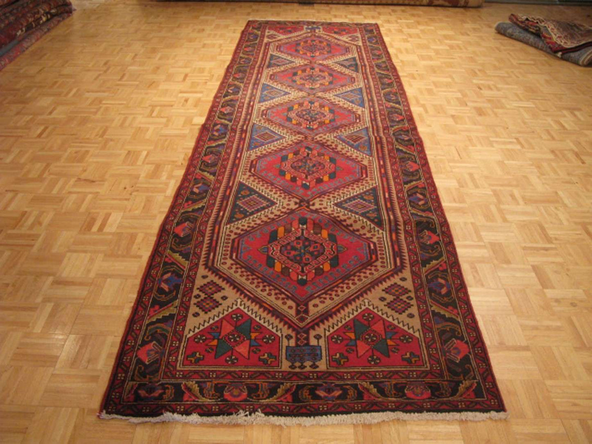 4' 6" x 10' 0" Persian Sarab Runner image 1