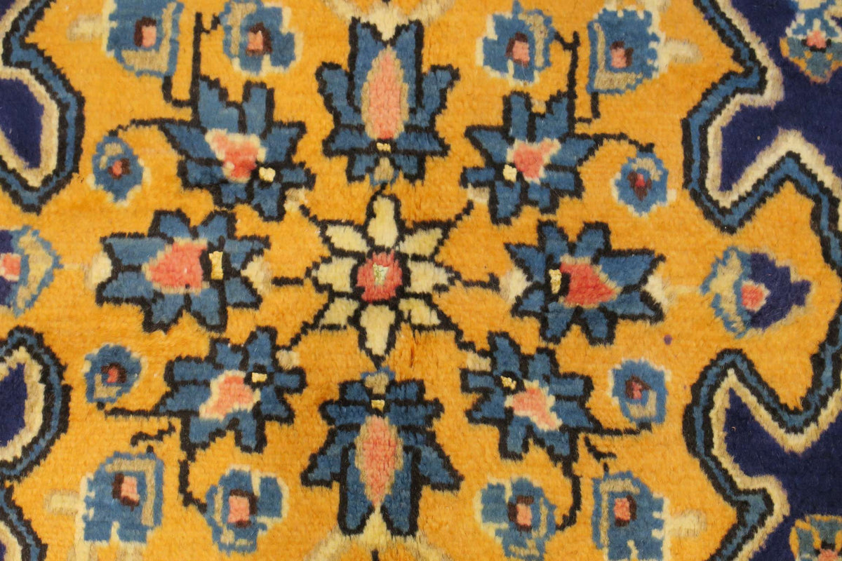 3' 3" x 4' 8" Persian Shahreza Rug image 4