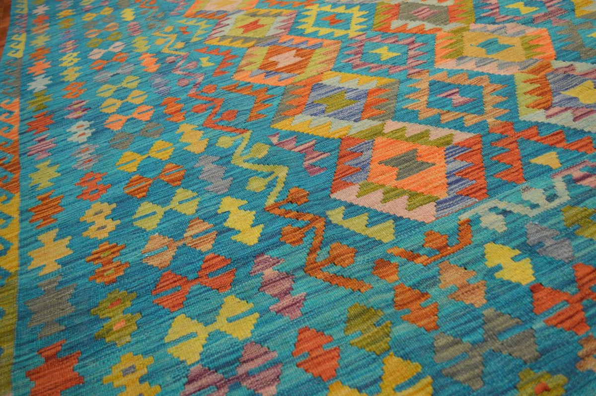 6' 6" x 10' 0" India Kilim Rug image 5