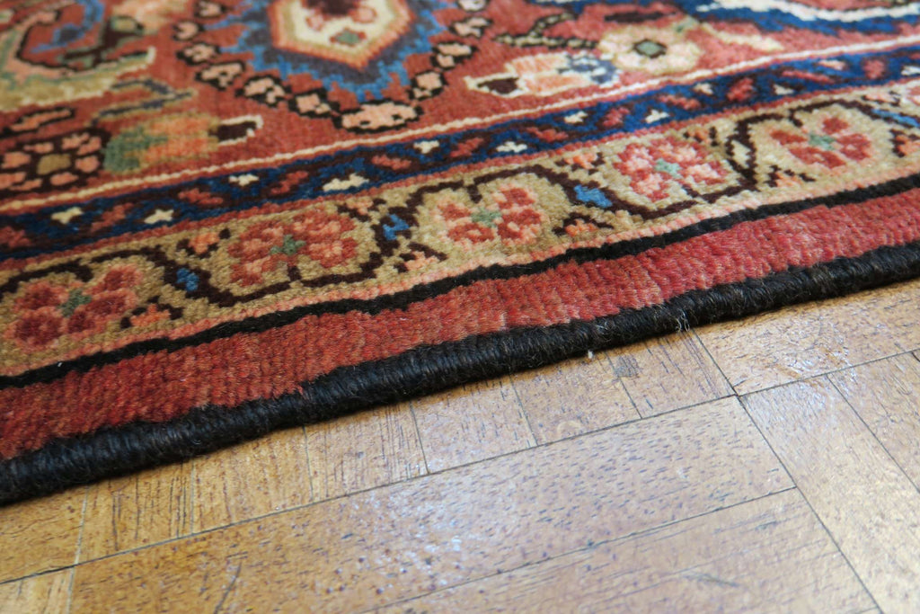 7'1'' x 10'1'' Persian Hamadan Rug image 2